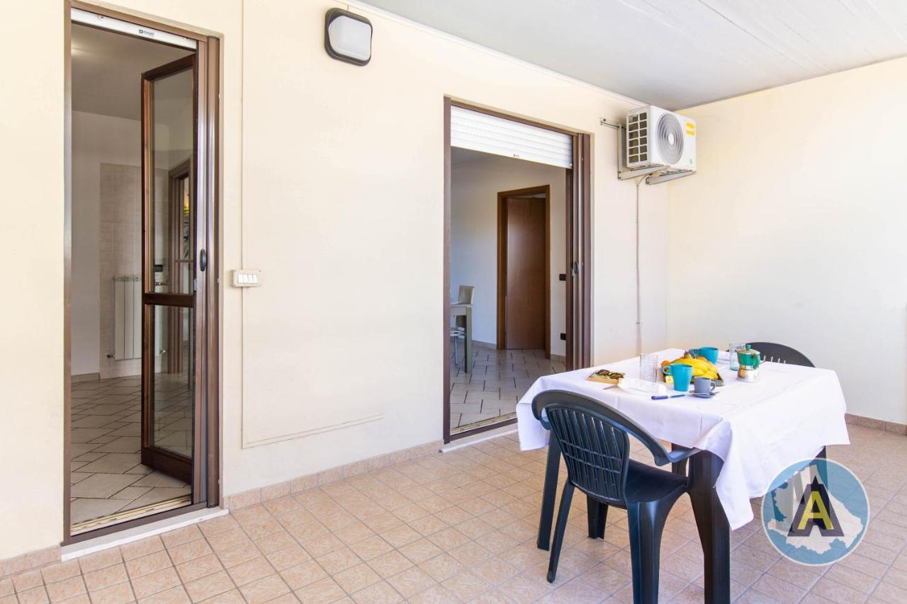 Luminoso A Due Passi Dal Mare 51A Apartamento Montesilvano Marina Exterior foto
